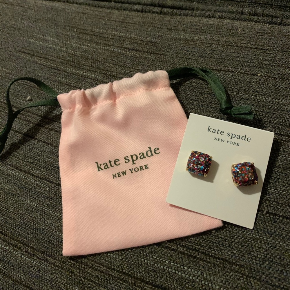 KATE SPADE STUD SQUARE EARRINGS